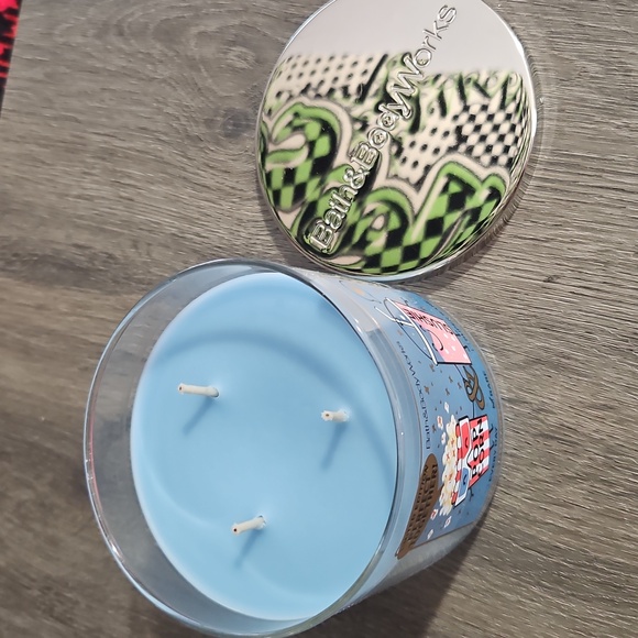 Popcorn & Slushie 3 Wick Candle NEW By BATH & BODY WORKS Candle Day Exclusive - Picture 6 of 6